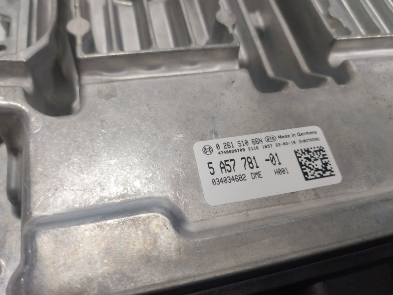 Recambio de centralita motor uce para bmw 4 descapotable (g23, g83) 420 i referencia OEM IAM  5A5778101 