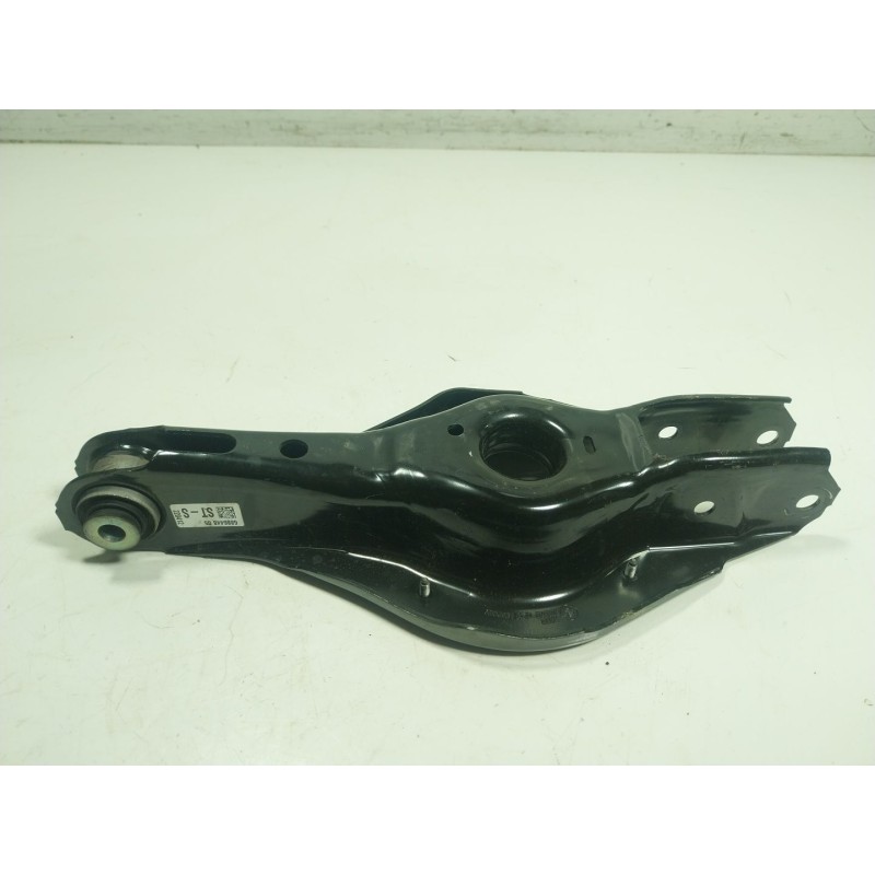 Recambio de brazo suspension inferior trasero derecho para bmw 4 descapotable (g23, g83) 420 i referencia OEM IAM  688644805 
