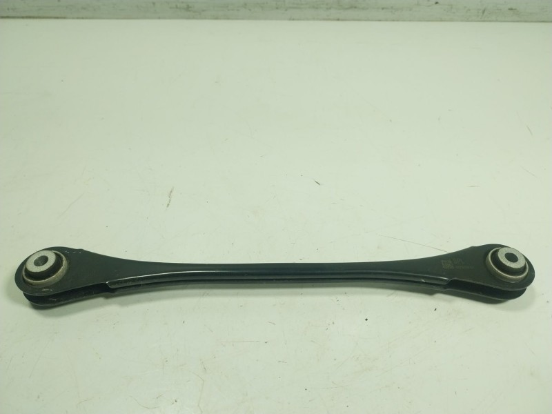Recambio de brazo suspension inferior trasero izquierdo para bmw 4 descapotable (g23, g83) 420 i referencia OEM IAM  687965902 