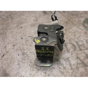 CERRADURA MALETERO / PORTON 8713026000 