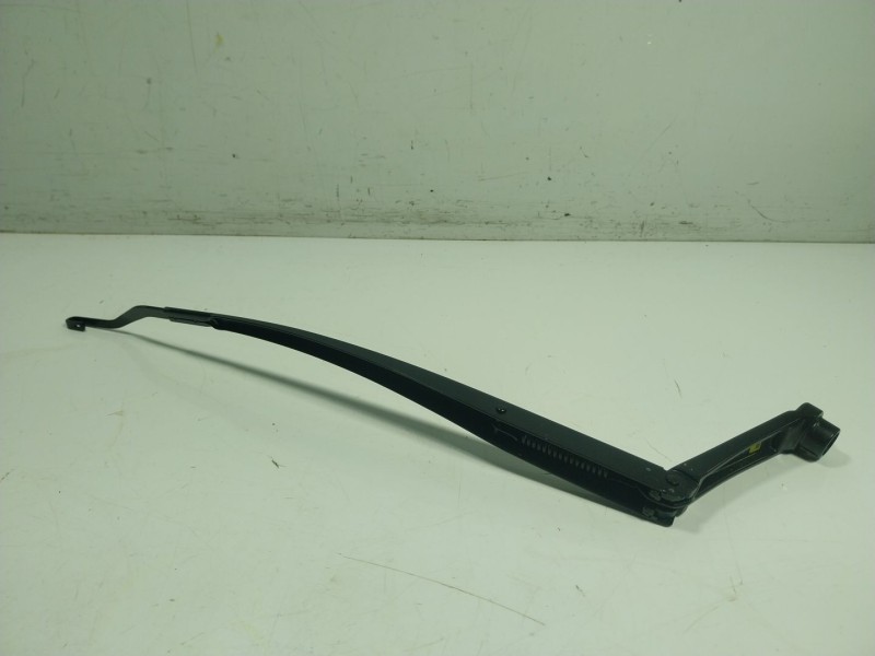 Recambio de brazo limpia delantero izquierdo para kia niro ii (sg2) 1.6 gdi hybrid referencia OEM IAM   