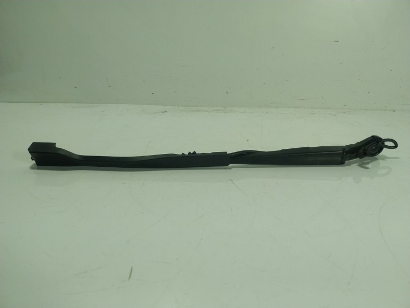 Recambio de brazo limpia delantero derecho para bmw 3 (g20, g80, g28) 330 i referencia OEM IAM   