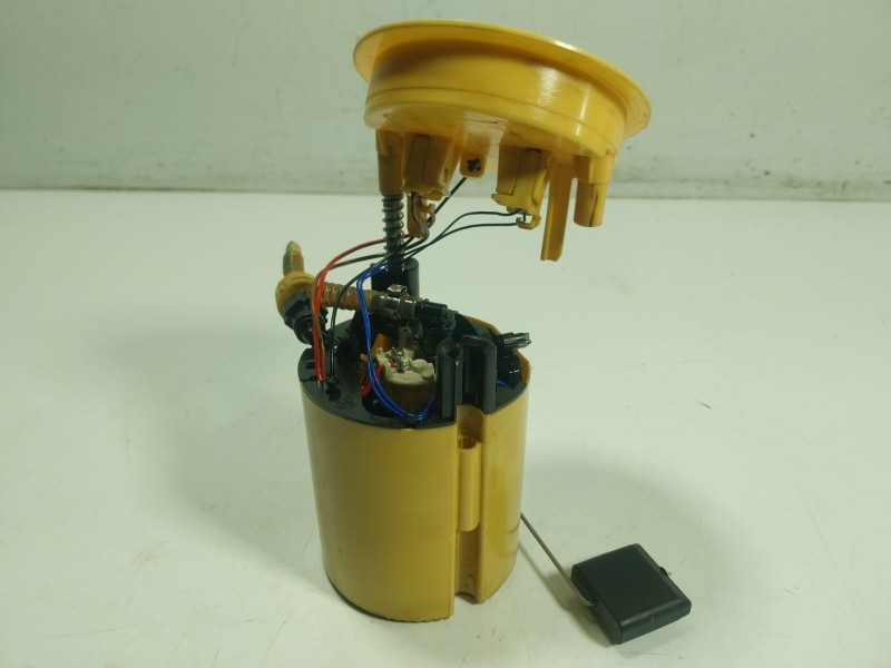 Recambio de aforador para bmw x1 (e84) sdrive 18 d referencia OEM IAM 16117190946  