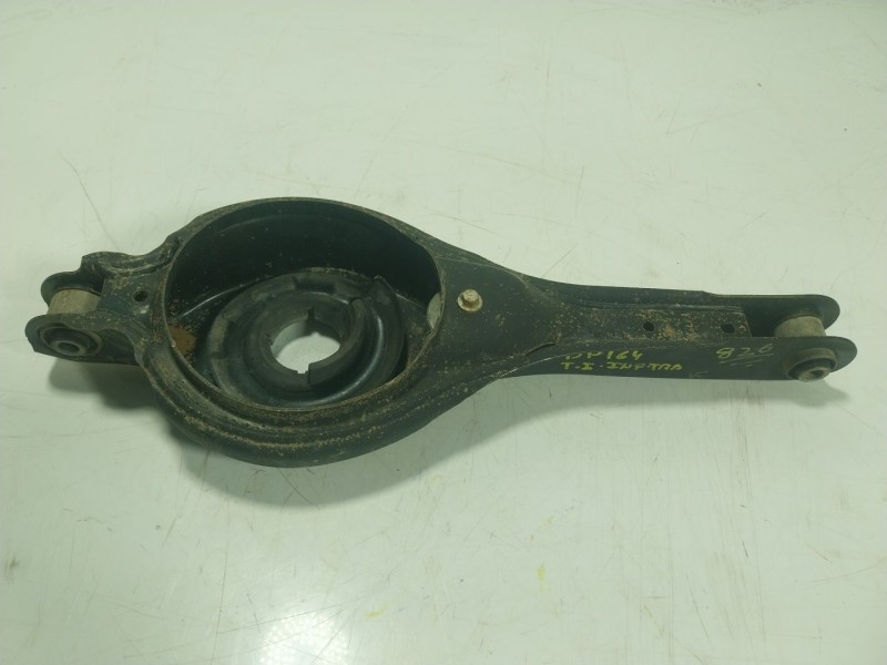 Recambio de brazo suspension inferior trasero izquierdo para ford kuga ii (dm2) 2.0 tdci 4x4 referencia OEM IAM   