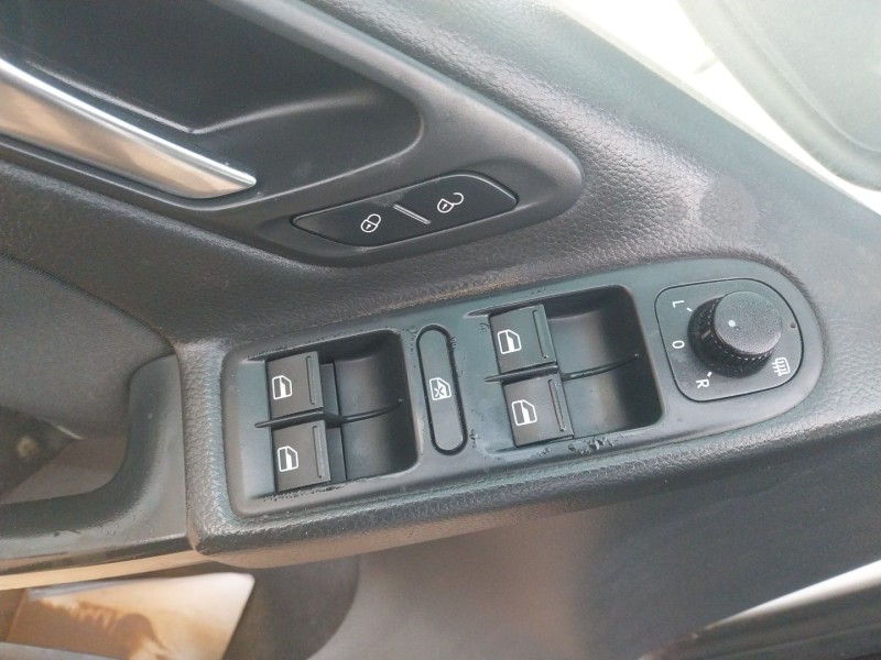 volkswagen golf vi (5k1) del año 2009