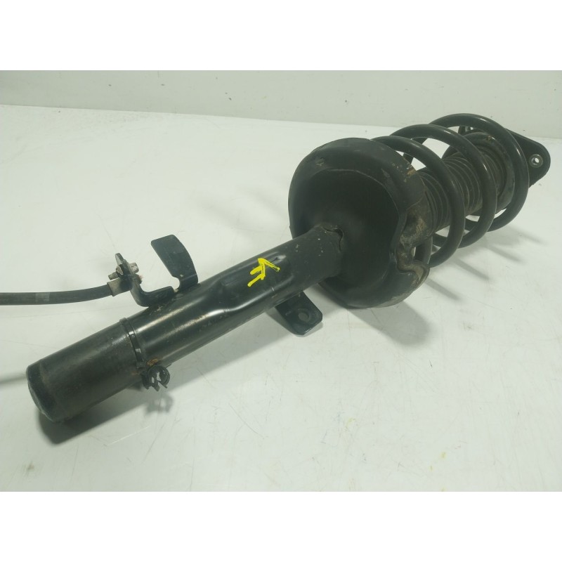 Recambio de amortiguador delantero izquierdo para ford kuga ii (dm2) 2.0 tdci 4x4 referencia OEM IAM  3348048 