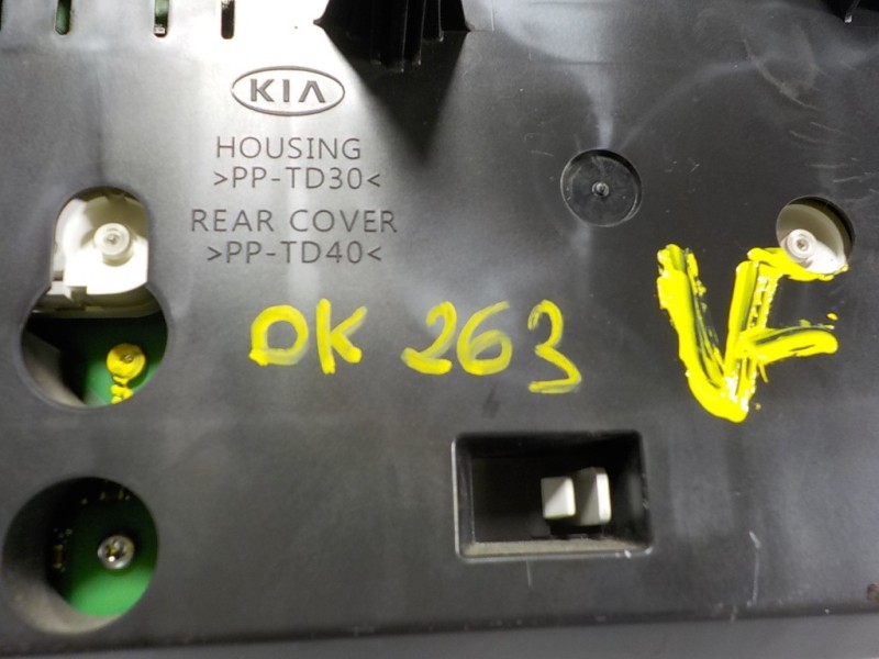 Recambio de cuadro instrumentos para kia cee´´d 1.4 crdi cat referencia OEM IAM 94003A2332 94003A2332 