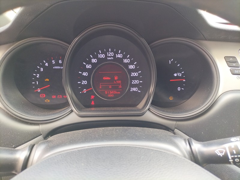 Recambio de cuadro instrumentos para kia cee´´d 1.4 crdi cat referencia OEM IAM 94003A2332 94003A2332 