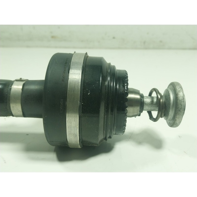 Recambio de transmision trasera izquierda para bmw 8 descapotable (g14, f91) 840 i xdrive referencia OEM IAM 33208666755 8666755