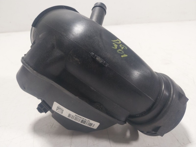 Recambio de tubo intercooler para bmw 8 coupé (g15, f92) 840 i xdrive referencia OEM IAM  13717643302 