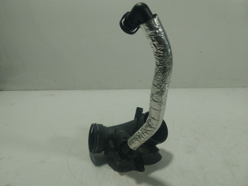 Recambio de tubo intercooler para bmw 8 coupé (g15, f92) 840 i xdrive referencia OEM IAM  13717643302 