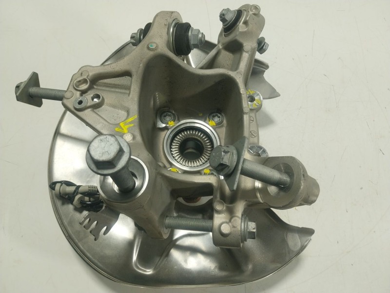 Recambio de mangueta trasera derecha para bmw 8 gran coupe (g16, f93) 840 d xdrive referencia OEM IAM 33306854118  