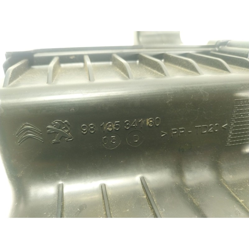 Recambio de filtro aire para citroën c3 / c3 origin iii (sx) 1.2 vti 82 referencia OEM IAM  9813534180 