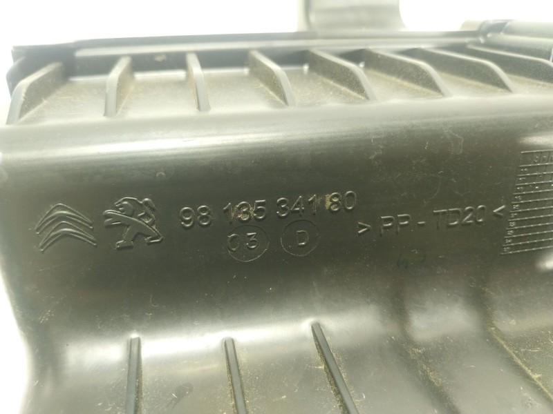 Recambio de filtro aire para citroën c3 / c3 origin iii (sx) 1.2 vti 82 referencia OEM IAM  9813534180 