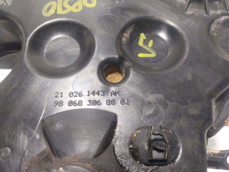 Recambio de deposito aditivo para opel vivaro c platform cabin (k0) 2.0 referencia OEM IAM  9806830680 