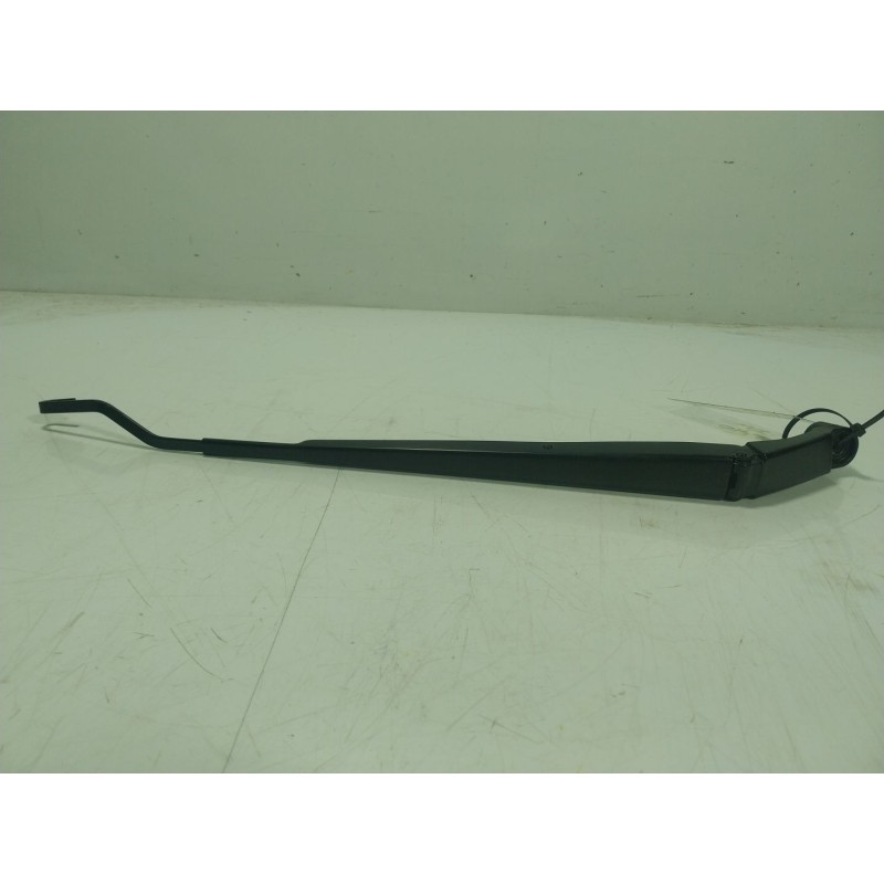 Recambio de brazo limpia delantero izquierdo para toyota yaris (_p21_, _pa1_, _ph1_) 1.5 (mxpa11) referencia OEM IAM 85221K0020 