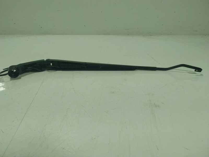 Recambio de brazo limpia delantero izquierdo para toyota yaris (_p21_, _pa1_, _ph1_) 1.5 (mxpa11) referencia OEM IAM 85221K0020 