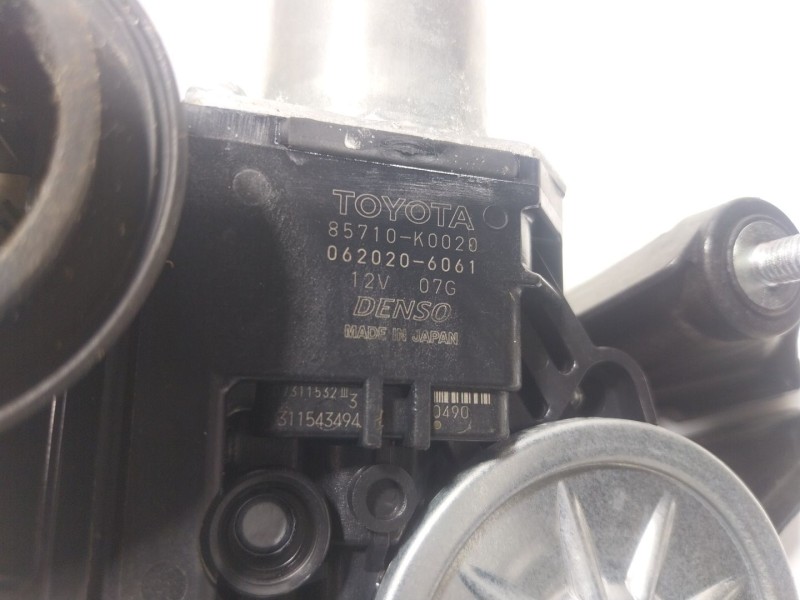 Recambio de elevalunas delantero derecho para toyota yaris (_p21_, _pa1_, _ph1_) 1.5 (mxpa11) referencia OEM IAM 69810K0010 8571