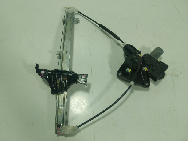 Recambio de elevalunas trasero derecho para toyota yaris (_p21_, _pa1_, _ph1_) 1.5 (mxpa11) referencia OEM IAM 69830K0010 85710K