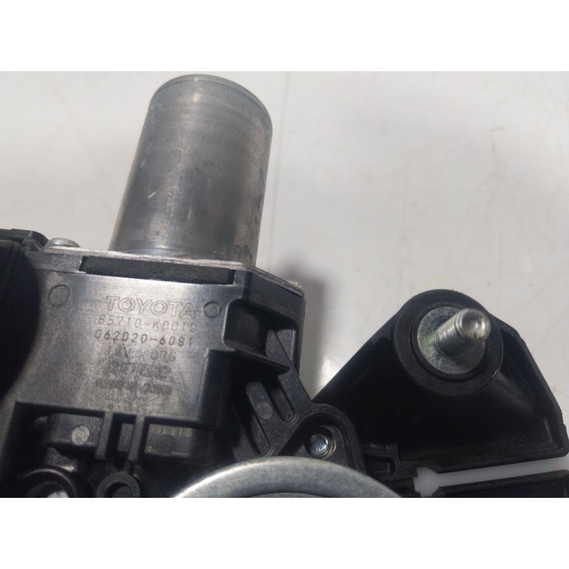 Recambio de elevalunas trasero derecho para toyota yaris (_p21_, _pa1_, _ph1_) 1.5 (mxpa11) referencia OEM IAM 69830K0010 85710K