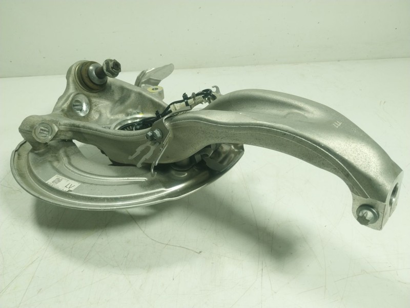 Recambio de mangueta delantera izquierda para bmw 8 coupé (g15, f92) 840 i xdrive referencia OEM IAM  688438501 