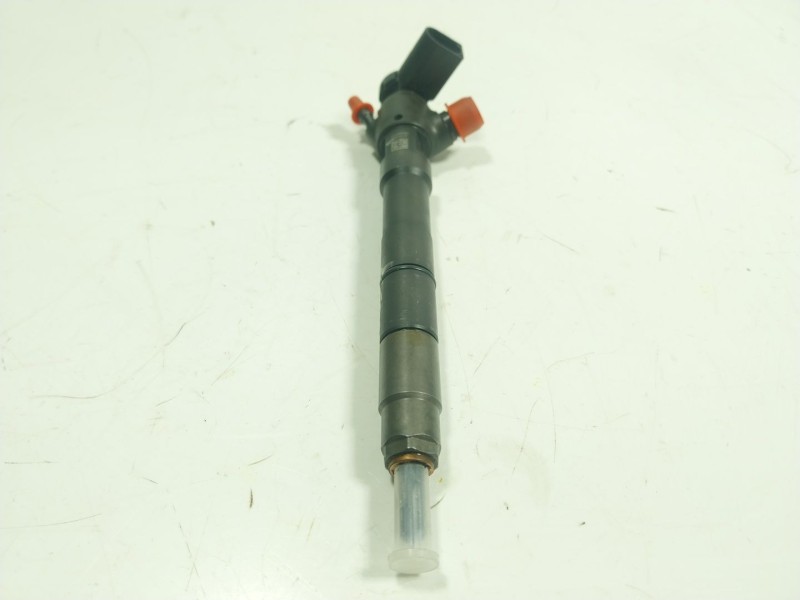 Recambio de inyector para audi a3 sportback (8va, 8vf) 1.6 tdi referencia OEM IAM  0626111919H 