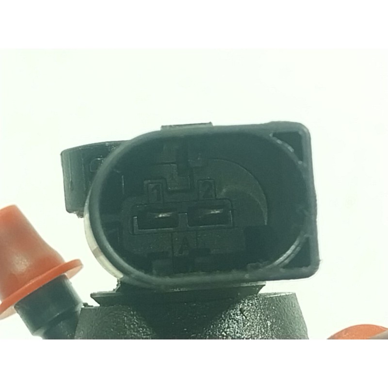 Recambio de inyector para audi a3 sportback (8va, 8vf) 1.6 tdi referencia OEM IAM  0626111919H 