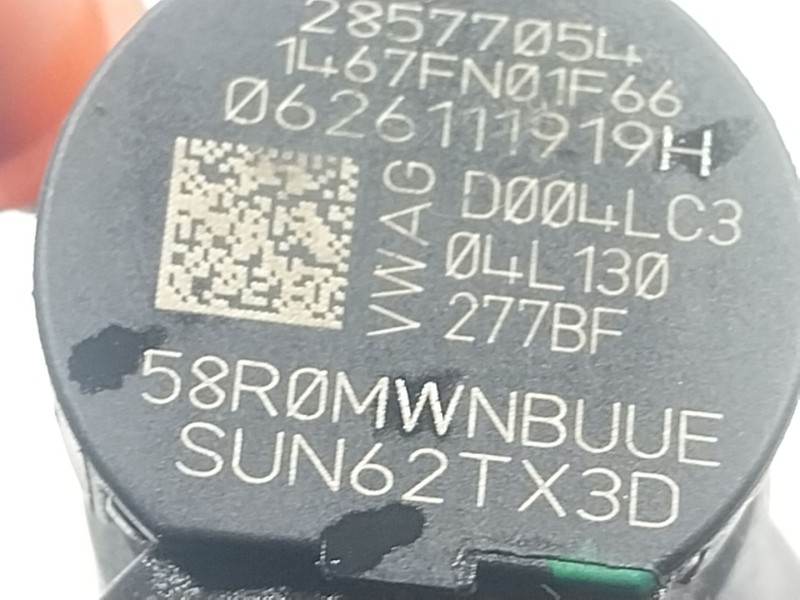 Recambio de inyector para audi a3 sportback (8va, 8vf) 1.6 tdi referencia OEM IAM  0626111919H 