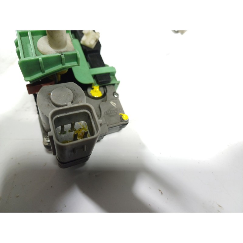 Recambio de cerradura puerta trasera izquierda para fiat linea (110) activa (110.0/111.0) referencia OEM IAM 51812870  