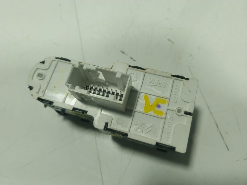 Recambio de mando elevalunas delantero izquierdo para opel vivaro c platform cabin (k0) 2.0 referencia OEM IAM  96783350ZD 