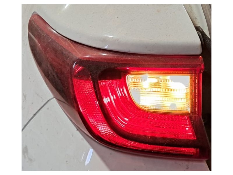 Recambio de piloto trasero izquierdo para kia stonic (yb) 1.2 cvvt referencia OEM IAM 92401H8400  