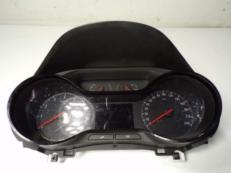 Recambio de cuadro instrumentos para opel crossland x 1.2 referencia OEM IAM 3556219 9828205580 