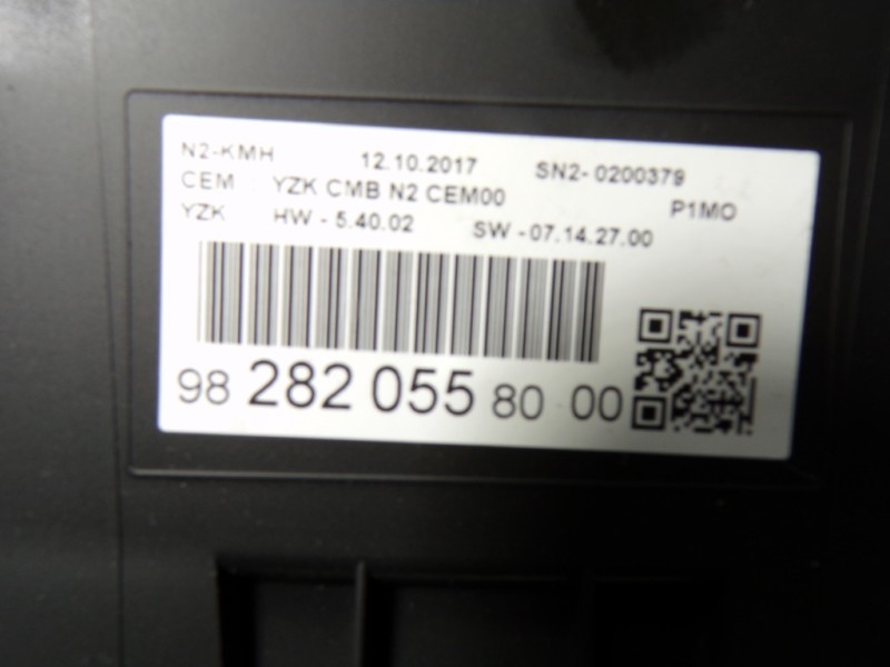 Recambio de cuadro instrumentos para opel crossland x 1.2 referencia OEM IAM 3556219 9828205580 