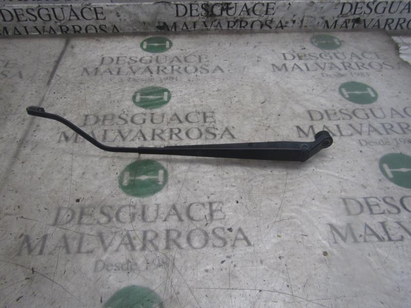 Recambio de brazo limpia delantero izquierdo para suzuki swift berlina (mz) gl (5-ptas.) referencia OEM IAM 3831062J00  