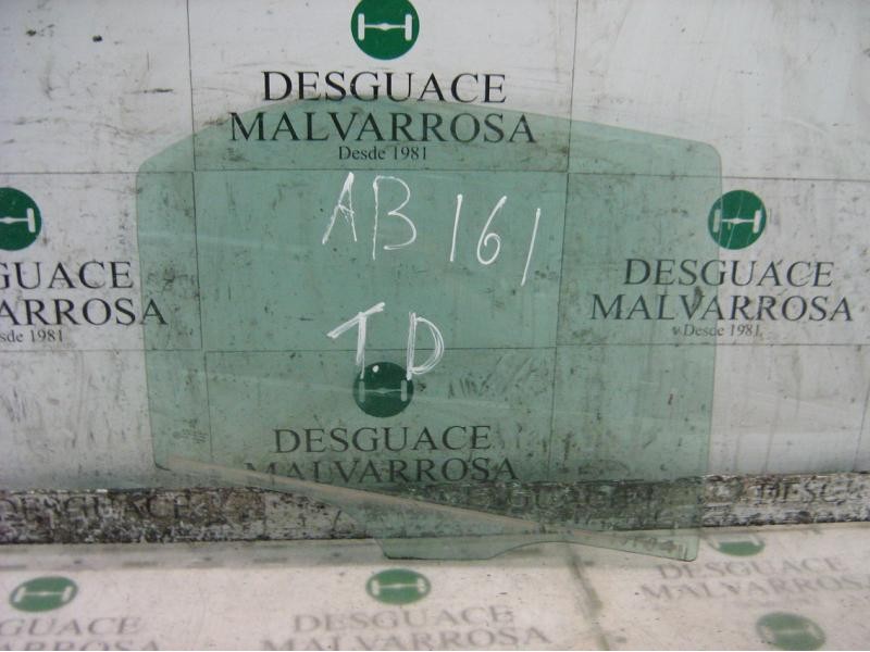 Recambio de cristal puerta trasero derecho para peugeot 406 berlina (s1/s2) stdt referencia OEM IAM   