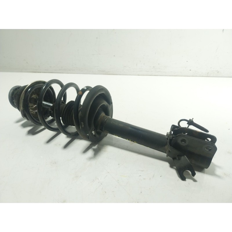 Recambio de amortiguador delantero izquierdo para dacia sandero ii 1.5 dci referencia OEM IAM 543029600R  