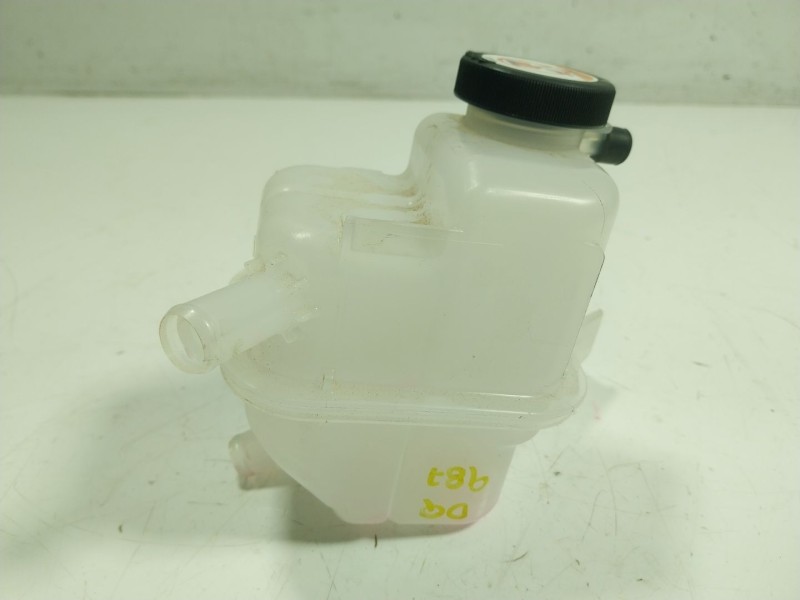 Recambio de deposito expansion para lexus lbx 1.5 vvti hybrid (mayh10l) referencia OEM IAM   