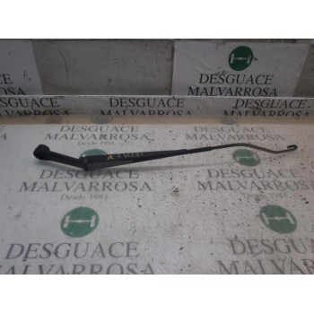 BRAZO LIMPIA DELANTERO DERECHO 