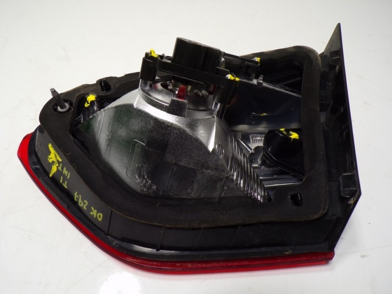 Recambio de piloto trasero izquierdo interior para opel crossland x 1.2 referencia OEM IAM 13467976 207999 