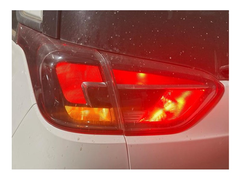 Recambio de piloto trasero izquierdo interior para opel crossland x 1.2 referencia OEM IAM 13467976 207999 