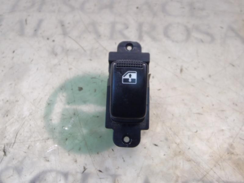 Recambio de mando elevalunas trasero izquierdo para kia rio 1.6 emotion referencia OEM IAM 935811G000 935811G000 