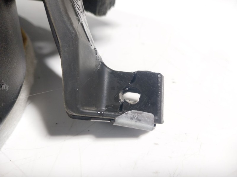 Recambio de salpicadero para mercedes-benz cls (c219) cls 350 (219.356) referencia OEM IAM A21968000879E44  