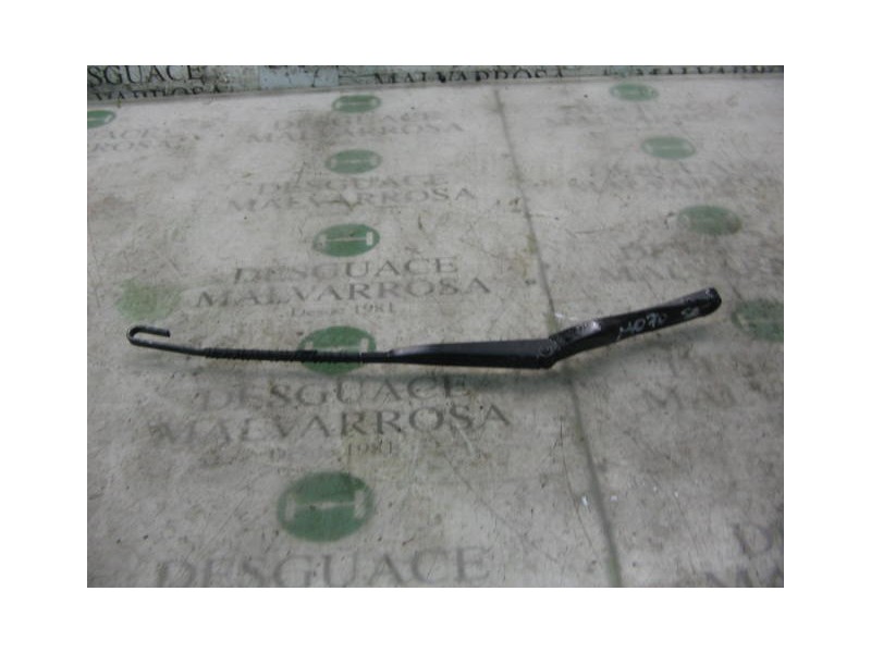 Recambio de brazo limpia delantero derecho para audi a8 (d2) 4.2 quattro referencia OEM IAM 4D1955408B  