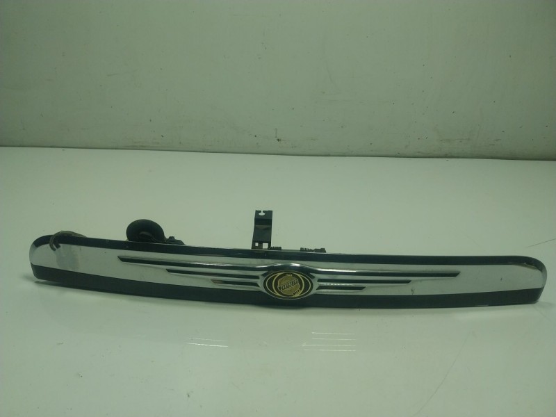 Recambio de maneta porton para chrysler grand voyager v (rt) 2.8 crd referencia OEM IAM   