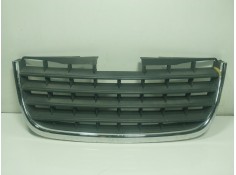 Recambio de rejilla delantera para chrysler grand voyager v (rt) 2.8 crd referencia OEM IAM   