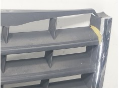 Recambio de rejilla delantera para chrysler grand voyager v (rt) 2.8 crd referencia OEM IAM    2