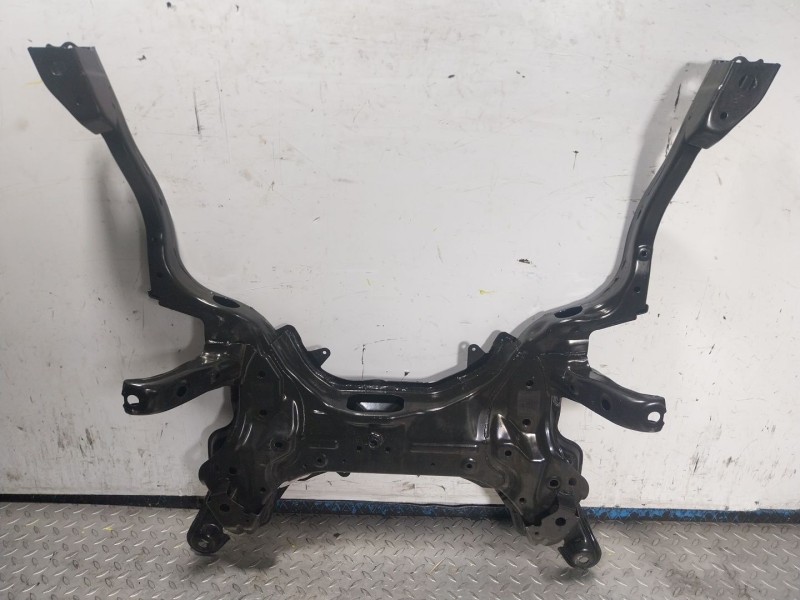 Recambio de puente delantero para toyota yaris cross (mxp_) 1.5 hybrid (mxpj10) referencia OEM IAM 512010D270  