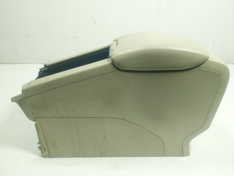 Recambio de apoyabrazos central para volvo xc60 i suv (156) d5 awd referencia OEM IAM 39804804  