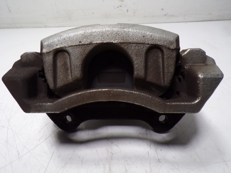 Recambio de pinza freno delantera izquierda para hyundai tucson tecno safe 2wd bluedrive referencia OEM IAM 58180D7A50  