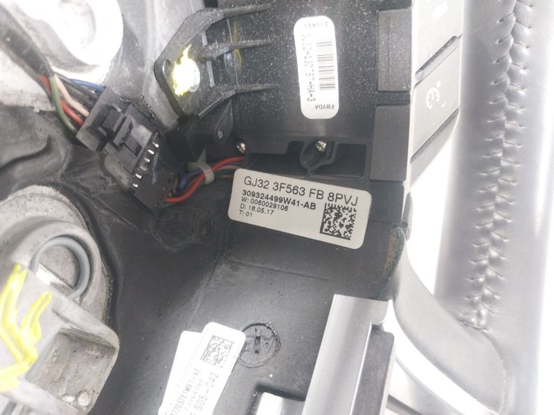 Recambio de volante para land rover range rover evoque (l538) 2.0 d 4x4 referencia OEM IAM LR047920 GJ323F563FB 